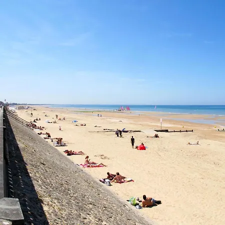 Вилла Les Dunes By Interhome *